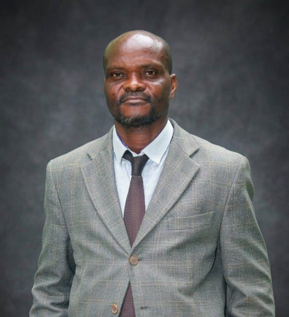 Mr E. O Madu